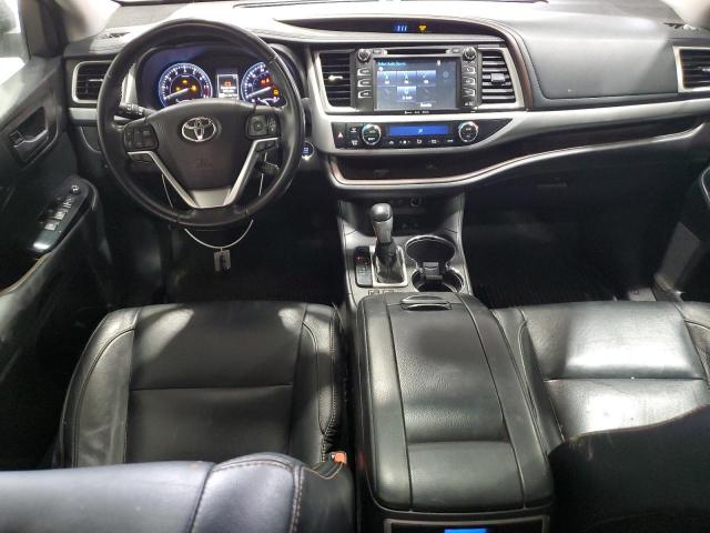 Photo 8 from auction – 2017 TOYOTA HIGHLANDER with VIN 5TDJZRFH9HS401891