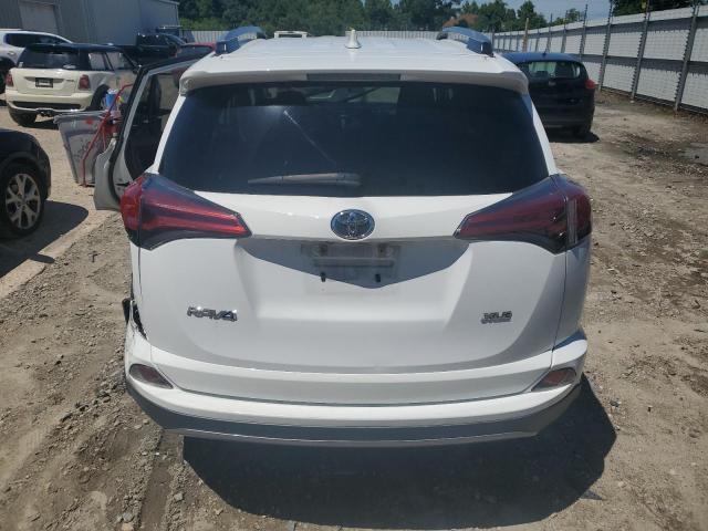 Photo 6 from auction – 2017 TOYOTA RAV4 XLE with VIN 2T3WFREV5HW328152