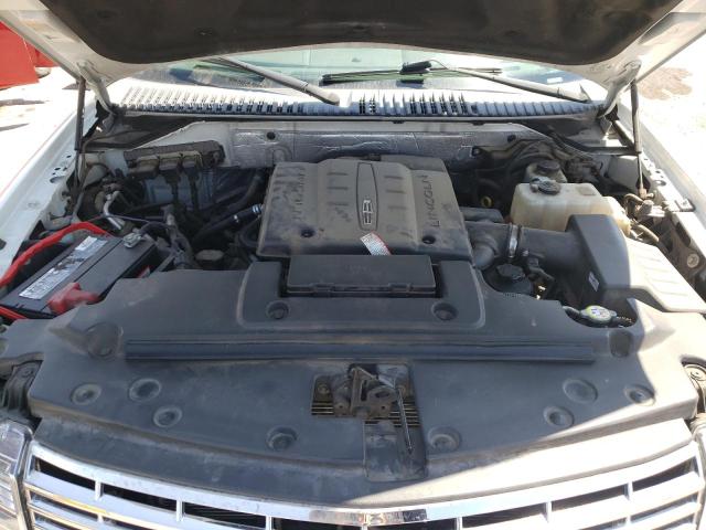 Photo 12 from auction – 2014 LINCOLN NAVIGATOR with VIN 5LMJJ2J50EEL04469