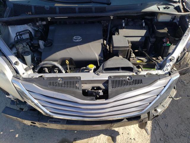 Photo 12 from auction – 2015 TOYOTA SIENNA XLE with VIN 5TDYK3DC5FS549699