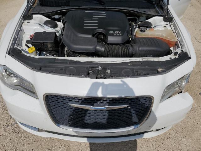Photo 11 from auction – 2018 CHRYSLER 300 TOURIN with VIN 2C3CCAAG2JH262450