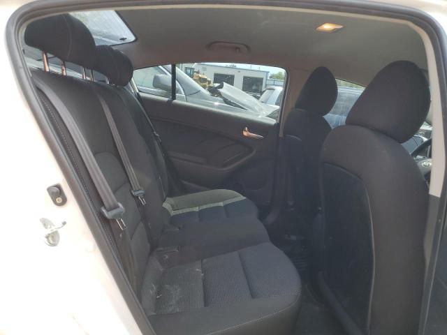 Photo 10 from auction – 2017 KIA FORTE LX with VIN 3KPFK4A77HE109355