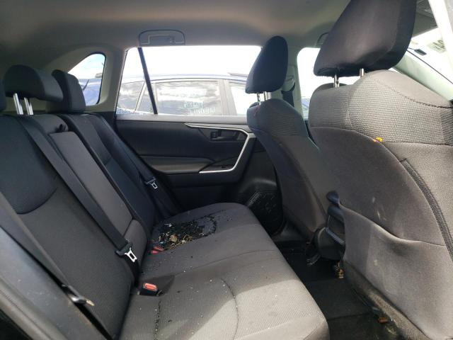 Photo 11 from auction – 2021 TOYOTA RAV4 LE with VIN 2T3F1RFV5MC181503