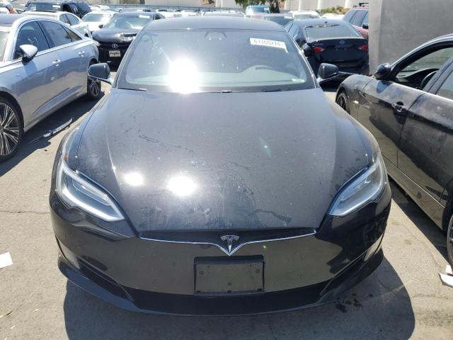 Photo 5 from auction – 2017 TESLA MODEL S with VIN 5YJSA1E11HF183922
