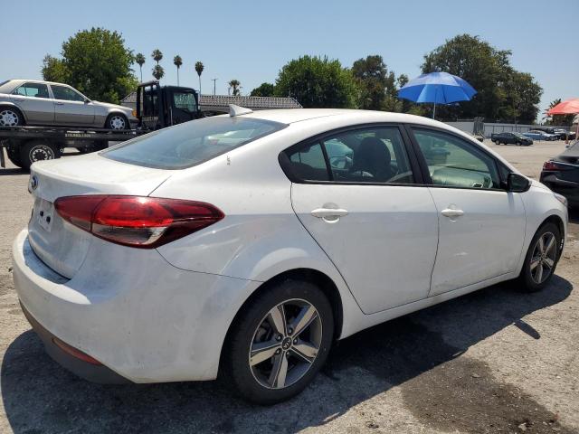 Photo 3 from auction – 2018 KIA FORTE LX with VIN 3KPFL4A78JE241060