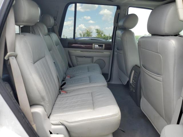 Photo 11 from auction – 2006 LINCOLN NAVIGATOR with VIN 5LMFU28576LJ10943