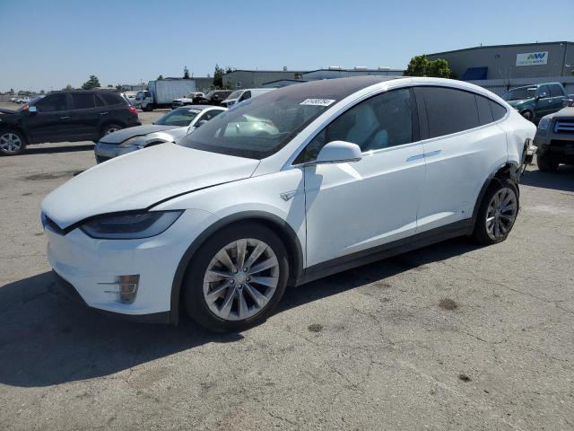TESLA MODEL X 2016 with VIN 5YJXCAE25GF007057 - Photo from auction