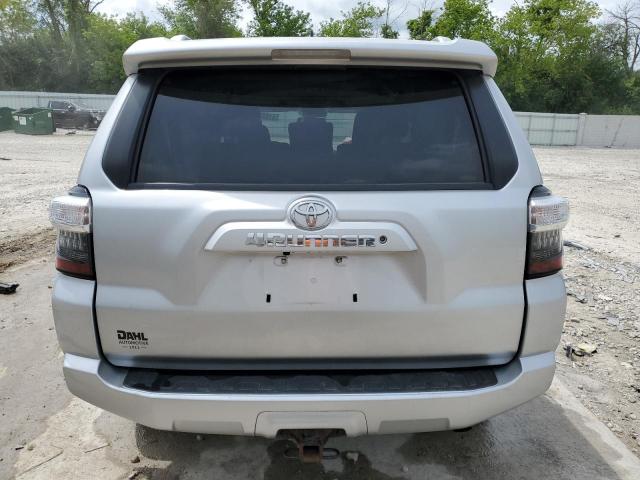 Photo 6 from auction – 2017 TOYOTA 4RUNNER SR with VIN JTEBU5JR0H5479389