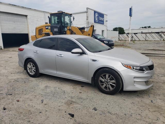 Photo 4 from auction – 2017 KIA OPTIMA LX with VIN KNAGT4L33H5152479