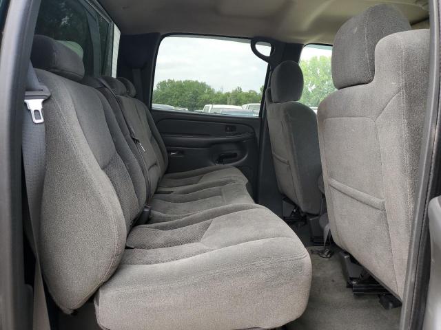 Photo 10 from auction – 2004 CHEVROLET 1500 with VIN 2GCEK13T741406007