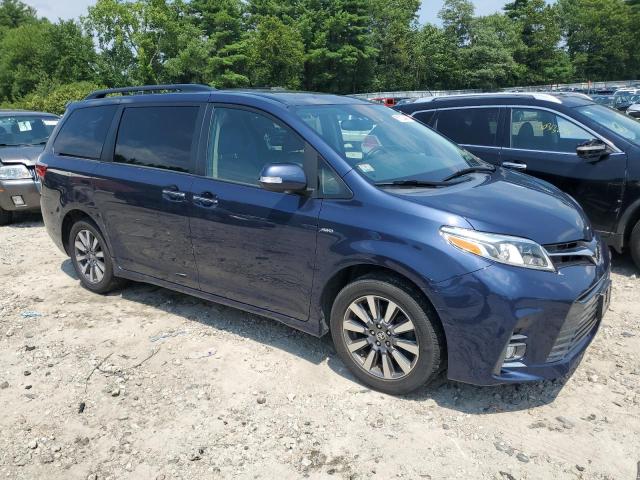 Photo 4 from auction – 2020 TOYOTA SIENNA XLE with VIN 5TDDZ3DC2LS250693
