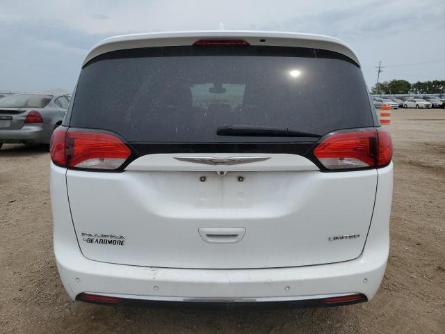 Photo 6 from auction – 2017 CHRYSLER PACIFICA L with VIN 2C4RC1FG4HR500446