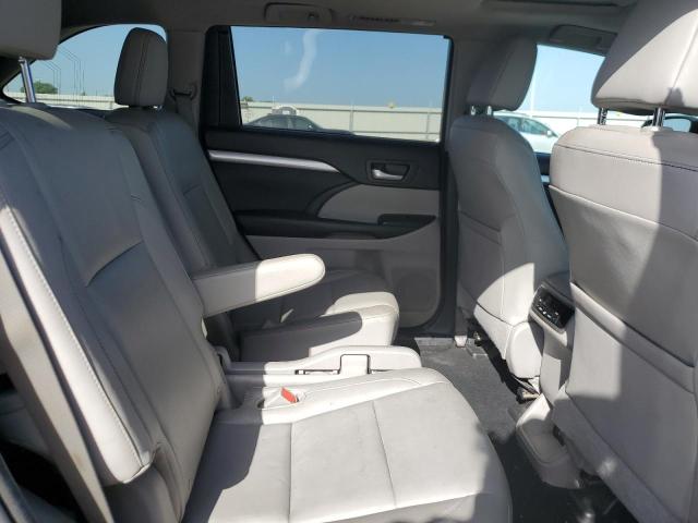 Photo 11 from auction – 2014 TOYOTA HIGHLANDER with VIN 5TDKKRFH1ES007225