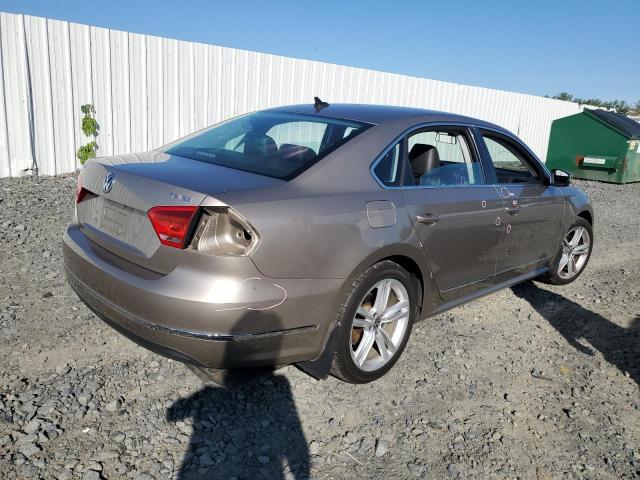 Photo 3 from auction – 2015 VOLKSWAGEN PASSAT SE with VIN 1VWBT7A35FC064802