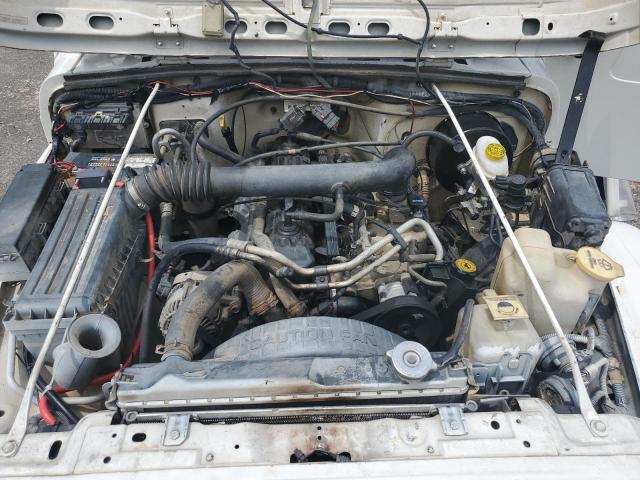 Photo 12 from auction – 2000 JEEP WRANGLER / with VIN 1J4FA59S2YP750666