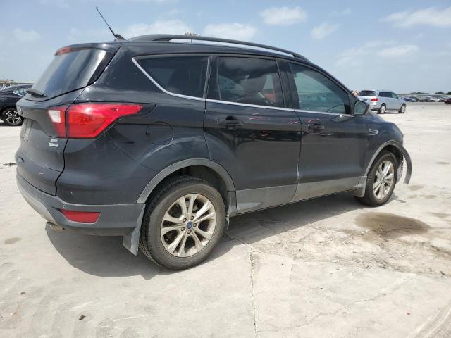 Photo 3 from auction – 2019 FORD ESCAPE SEL with VIN 1FMCU9HD2KUB59963