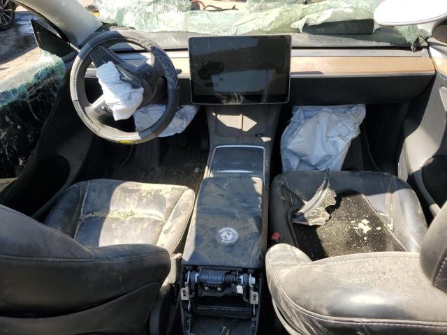 Photo 8 from auction – 2022 TESLA MODEL Y with VIN 7SAYGDEE5NF553720