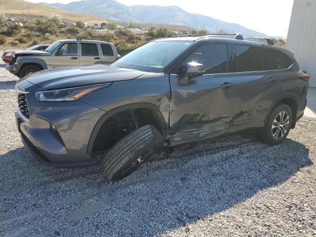 TOYOTA HIGHLANDER 2021 with VIN 5TDHZRBH0MS547353 - Photo from auction