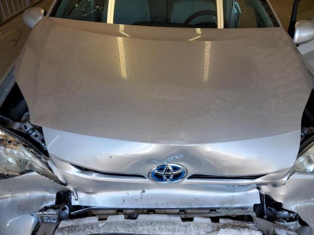 Photo 11 from auction – 2013 TOYOTA PRIUS with VIN JTDKN3DU1D0352230