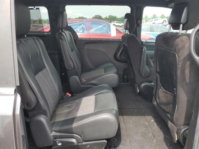 Photo 11 from auction – 2016 CHRYSLER TOWN & COU with VIN 2C4RC1HG5GR255314