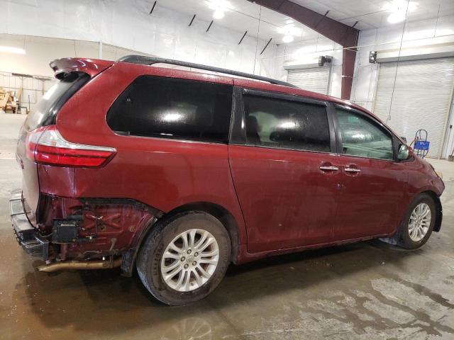 Photo 3 from auction – 2015 TOYOTA SIENNA XLE with VIN 5TDYK3DC4FS556739