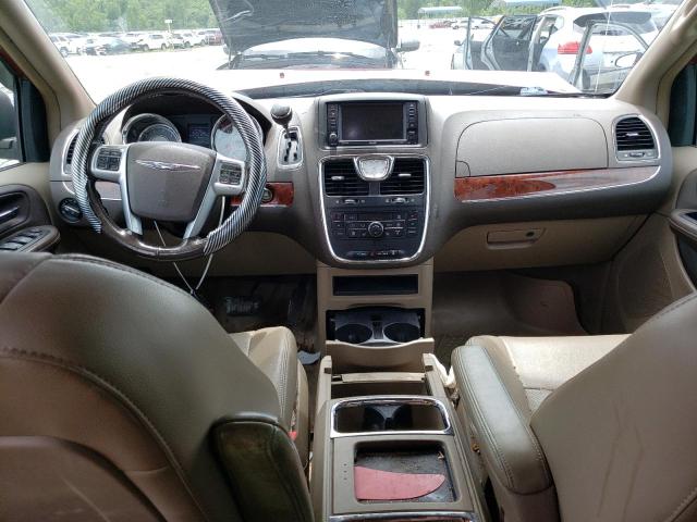 Photo 8 from auction – 2012 CHRYSLER TOWN & COU with VIN 2C4RC1CG4CR118172