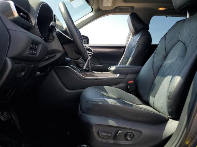 Photo 7 from auction – 2022 TOYOTA HIGHLANDER with VIN 5TDEBRCH1NS094013