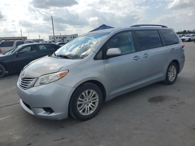 TOYOTA SIENNA XLE 2014 with VIN 5TDYK3DC2ES446898 - Photo from auction
