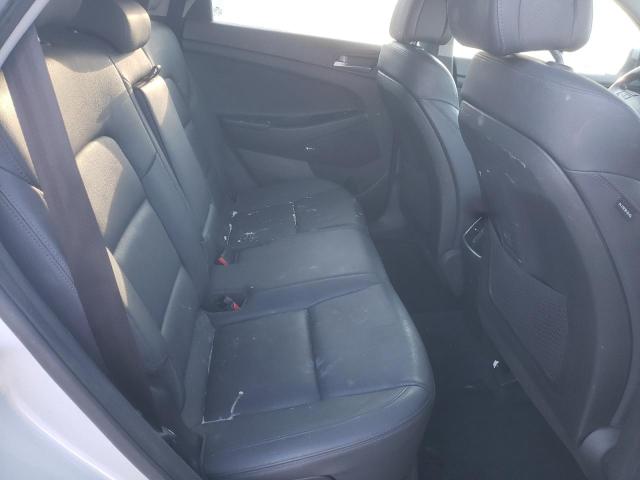 Photo 11 from auction – 2017 HYUNDAI TUCSON LIM with VIN KM8J3CA27HU469115