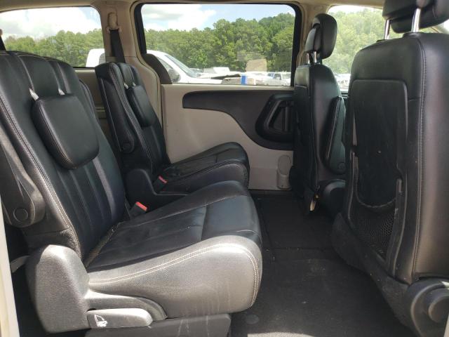 Photo 11 from auction – 2014 CHRYSLER TOWN & COU with VIN 2C4RC1BG8ER435294