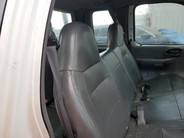 Photo 10 from auction – 2001 FORD F150 with VIN 1FTRX17L21NB97816