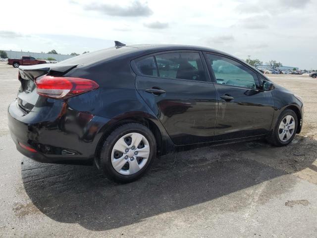 Photo 3 from auction – 2017 KIA FORTE LX with VIN 3KPFK4A7XHE094088