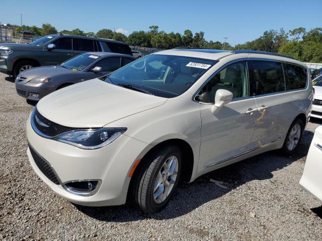 CHRYSLER PACIFICA T 2019 with VIN 2C4RC1EG4KR645365 - Photo from auction