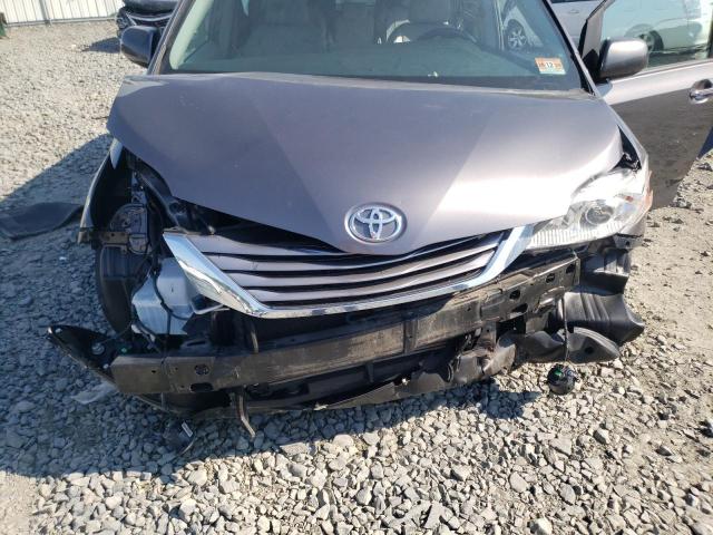 Photo 12 from auction – 2017 TOYOTA SIENNA XLE with VIN 5TDYZ3DC3HS895779