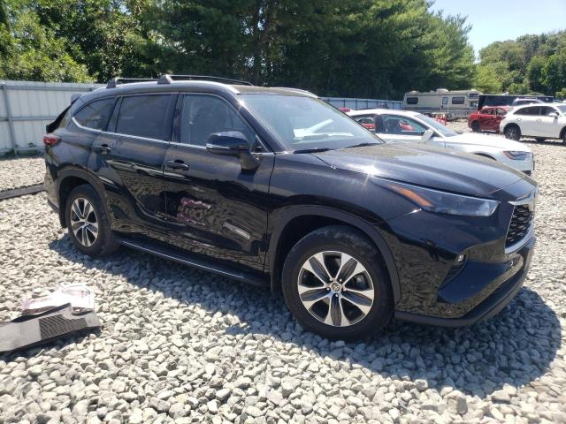 Photo 4 from auction – 2022 TOYOTA HIGHLANDER with VIN 5TDGZRBH0NS579894