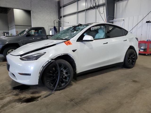 TESLA MODEL Y 2022 with VIN 7SAYGAEE3NF546991 - Photo from auction