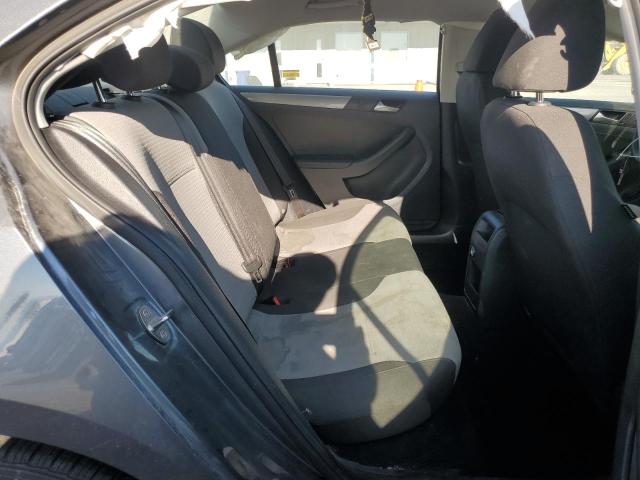 Photo 10 from auction – 2018 VOLKSWAGEN JETTA S with VIN 3VW2B7AJ8JM263674