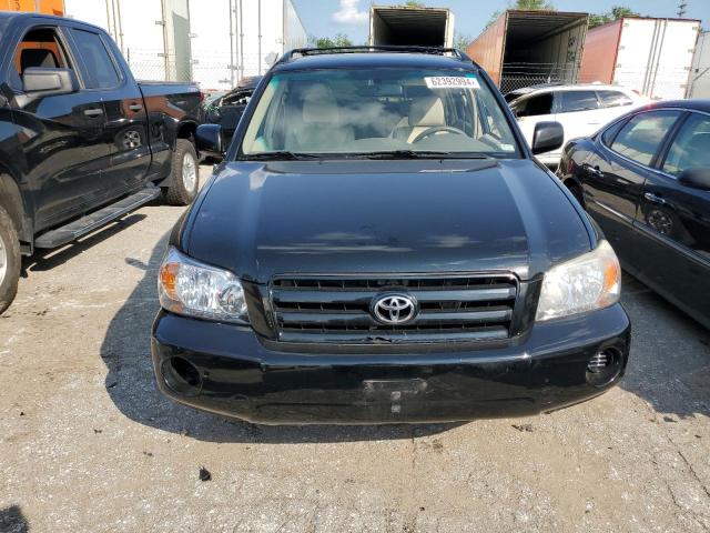 Photo 5 from auction – 2005 TOYOTA HIGHLANDER with VIN JTEGP21A450061058