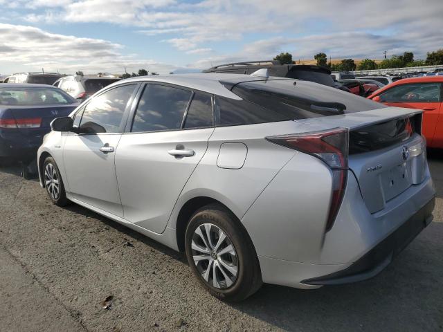 Photo 2 from auction – 2016 TOYOTA PRIUS with VIN JTDKARFUXG3028420