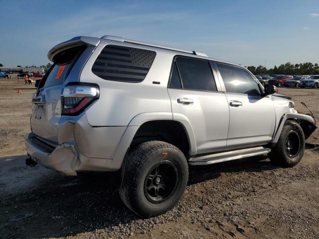 Photo 3 from auction – 2015 TOYOTA 4RUNNER SR with VIN JTEZU5JR7F5093645