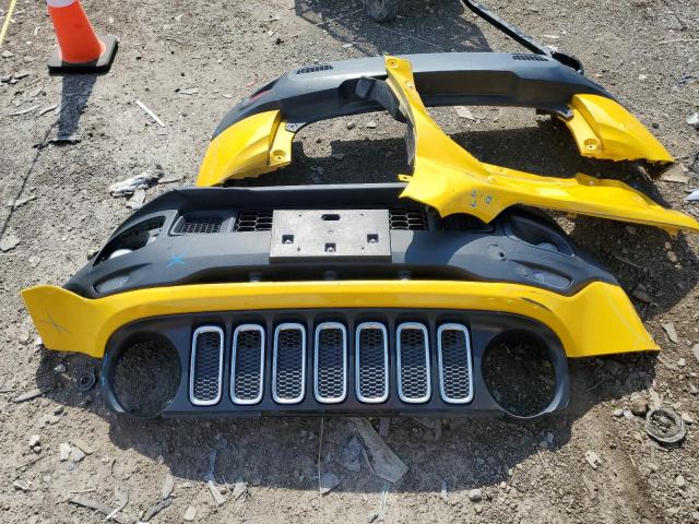Photo 12 from auction – 2018 JEEP RENEGADE L with VIN ZACCJBBB2JPJ02574