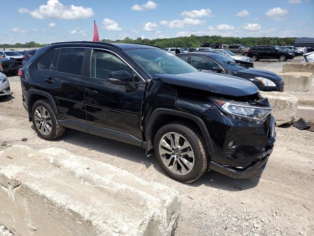 Photo 4 from auction – 2019 TOYOTA RAV4 XLE P with VIN JTMA1RFVXKD502292