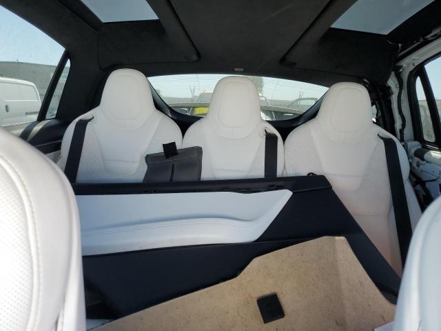 Photo 11 from auction – 2016 TESLA MODEL X with VIN 5YJXCAE25GF007057