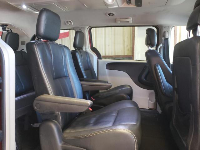 Photo 11 from auction – 2016 CHRYSLER TOWN & COU with VIN 2C4RC1BG6GR186836