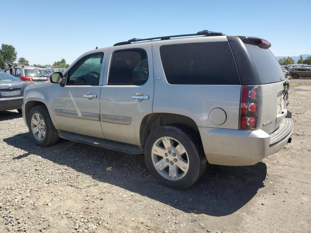 Photo 2 from auction – 2007 GMC YUKON with VIN 1GKFC13J27R136569