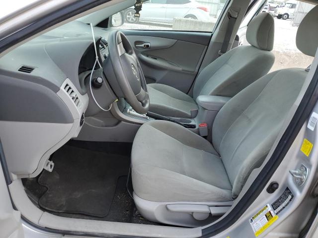 Zdjęcie 7 z aukcji – 2010 TOYOTA COROLLA BA z VIN 2T1BU4EE0AC482131