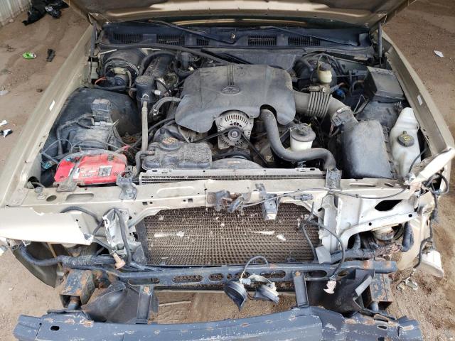 Photo 11 from auction – 2000 MERCURY GRAND MARQ with VIN 2MEFM75W2YX685389