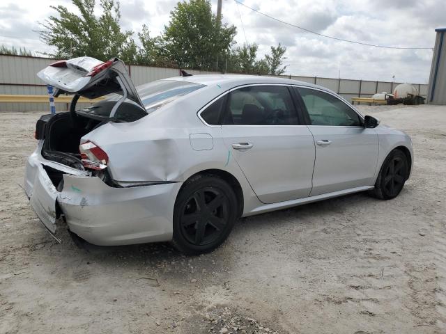 Photo 3 from auction – 2012 VOLKSWAGEN PASSAT SE with VIN 1VWBP7A30CC018343