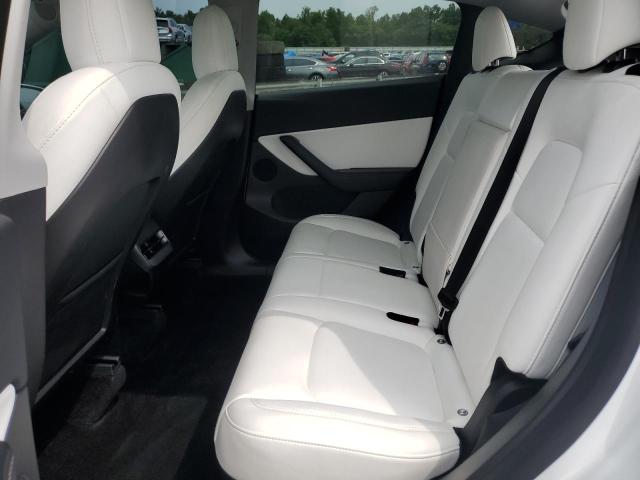Photo 11 from auction – 2022 TESLA MODEL Y with VIN 7SAYGDEE5NF312028