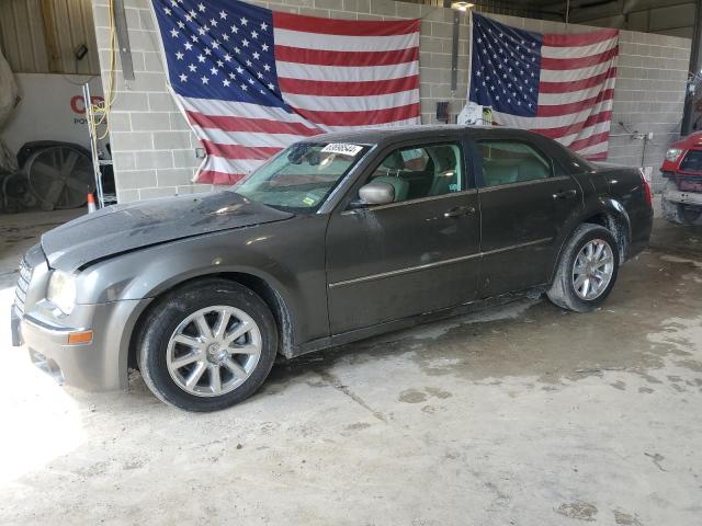 CHRYSLER 300 LIMITE 2008 with VIN 2C3KA33G38H132083 - Photo from auction